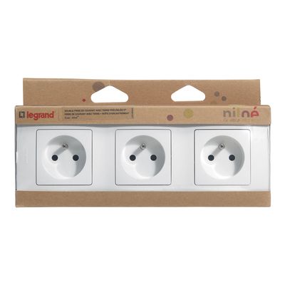 3 Prises électriques Avec Terre Legrand Niloé Blanc + Plaque Triple Coquelicot - Neuf
