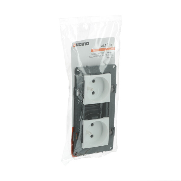 Bticino altège  prise de courant double precablee fb - 2x2p+t - bornes auto - neige - compo - Bticino Cofrel - BTAL22DD