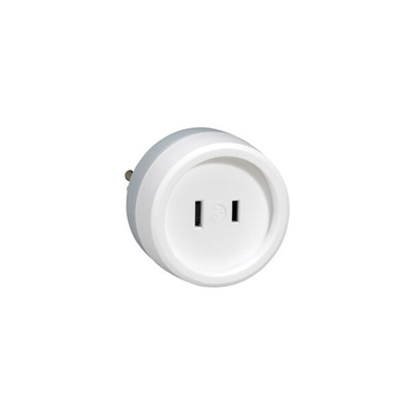 Adaptateur standard américain standard européen