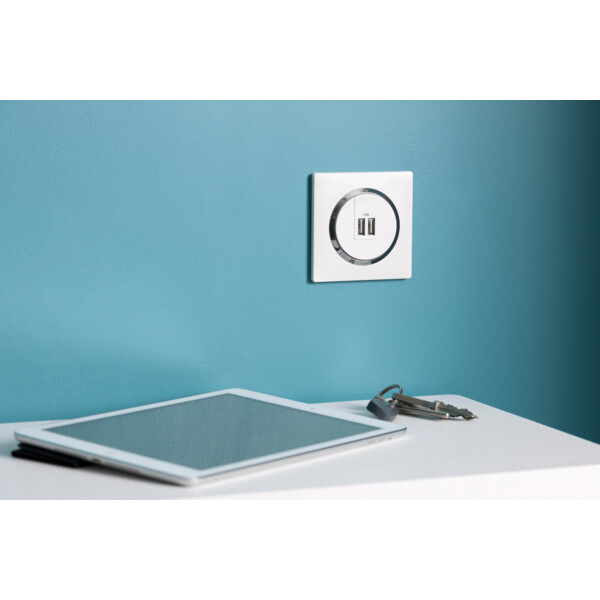 Legrand dooxie chargeur 2 usb a+a 2.4a 12 w blanc - Legrand - 095227