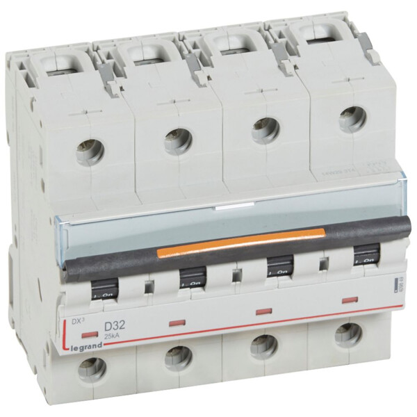 Disjoncteur dx³-vis/vis-4p-400v~-32a-25ka-courbe d-prot.départ-peigne hx³ trad 4p - Legrand - 409849