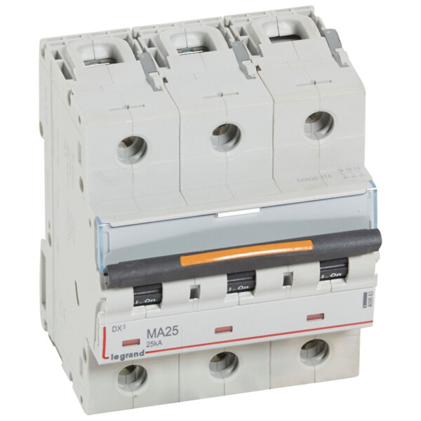 Disjoncteur dx³ ma-vis/vis-3p-400v~-25a-25ka-magnétique seul-protect départ - Legrand - 409883
