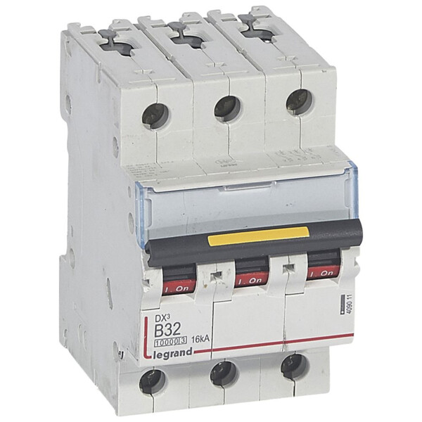 Disjoncteur dx³ 10000-vis/vis-3p-400v~-32a-16ka-courbe b-protect départ - Legrand - 409011