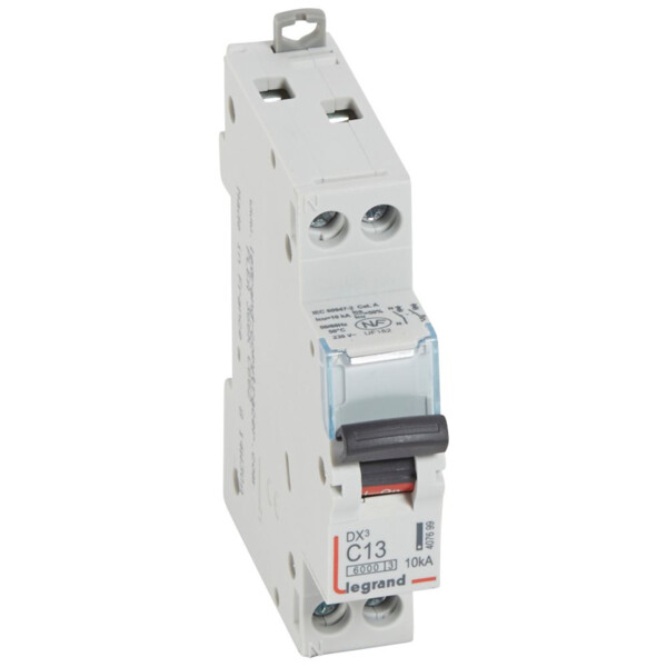 Disjoncteur dx³ 6000 -vis/vis- u+n - 230v~ -13 a -10 ka - courbe c - protect départ - Legrand - 407699