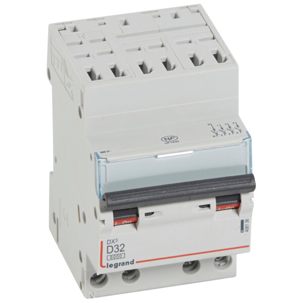 Disjoncteur dx³ 6000-auto/vis-4p-400v~-32a-10ka-courbe d-départ tri-peigne hx³ opti 4p - Legrand - 408136