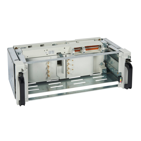 Base vx³ is 333 - 4p - dpx³ 160 sans diff - Legrand - 404641