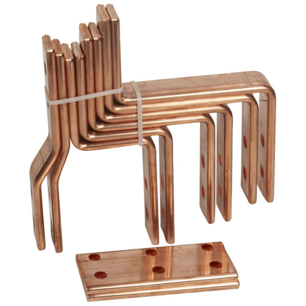 Kit connexion barre vx³ entraxe diff - alignée vertical - en armoire prof 725 mm - Legrand - 404545