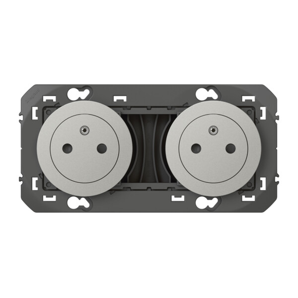 Double prise de courant 2P+T aluminium Legrand Dooxie surface précâblées 16A - Legrand - 600432
