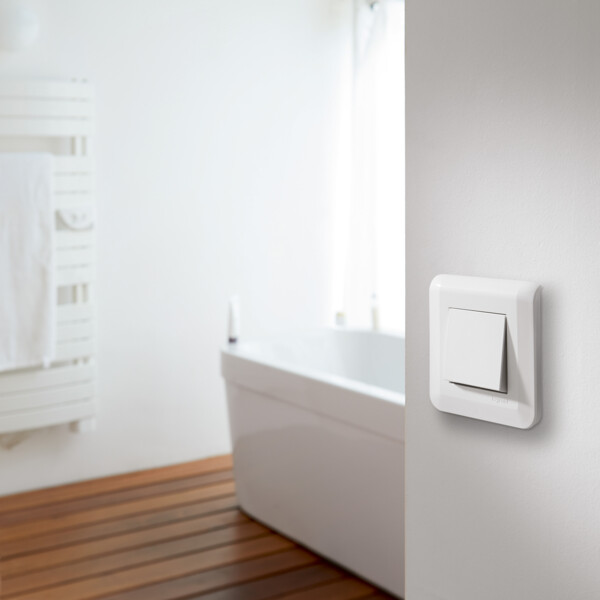 Plaque de Finition Blanc pour 2 Modules Mosaic Legrand EU (NF 078802L) - Legrand - 277802L