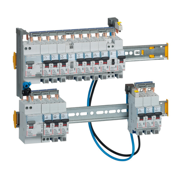 Tableau électrique Legrand Drivia 3 rangées 18 modules IP30 IK05 blanc RAL 9003 - Legrand - 401223