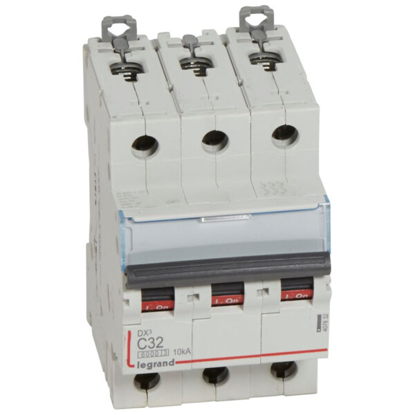 Disjoncteur 3P 32A DX³ 6000/10kA Courbe C 400V – Arrivée et Sortie à Vis – pour Peigne HX³ Traditionnel - Legrand - 407832
