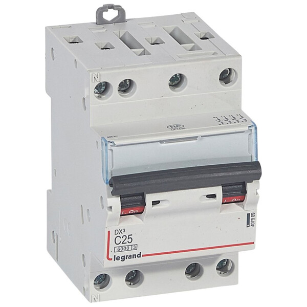 Disjoncteur Legrand DX³ 6000 - 10kA - 4P - 25A - Courbe C - Arrivée haute/départ bas - Pour peigne HX³ optimisé - 400V - 4 modules - Legrand - 407909