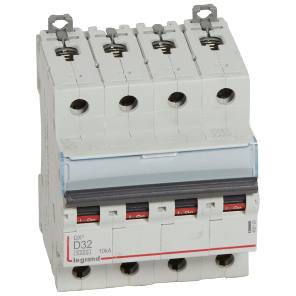 Disjoncteur 4P 32A DX³ 6kA/10kA courbe D 400V pour peigne optimisé tétrapolaire IP20/IK02 - Legrand - 408120