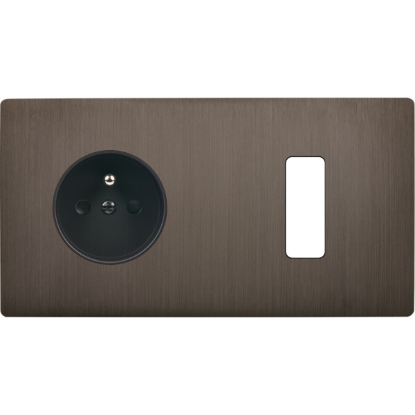 Façade "m" laiton canon de fusil double horizontale 1 prise 1 bouton sans vis - Modelec - 277514M
