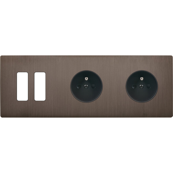 Façade "m" laiton canon fusil triple horizonta 2 boutons 1 prise 1 prise sansvis - Modelec - 312514M