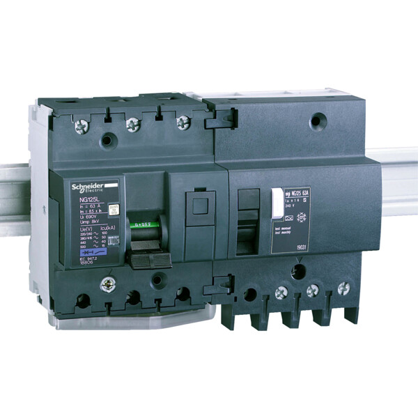 Schneider Electric Disjoncteur Modulaire Multi 9 Ng125L 3 Pôles 63 A Courbe C - Schneider Electric - 18806