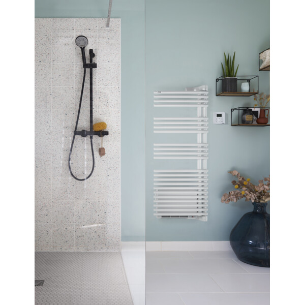 Cala twist air ec droite, blanc ral 9016, 547w, h 1198 mm / l 496 mm - Acova - LNRT112-050IFS