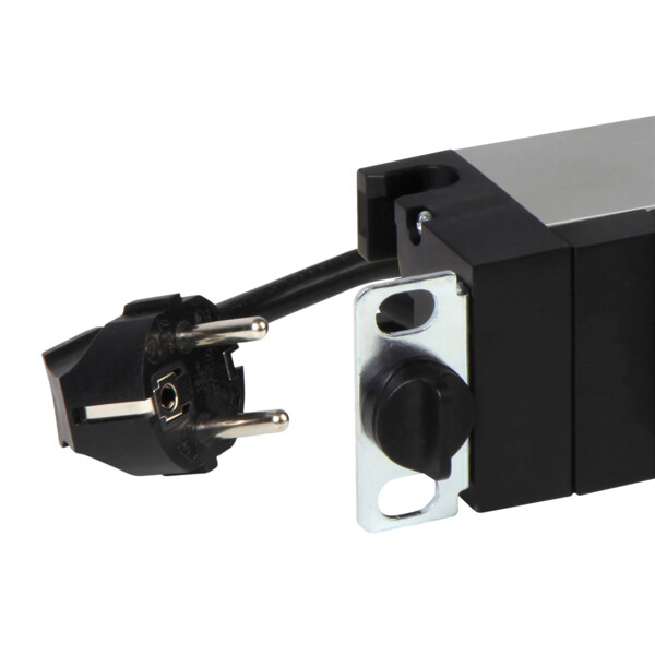 Pdu 19'' 1 u lcs² - 6x2p+t - module parasurtenseur + interrupteur - Legrand - 646835