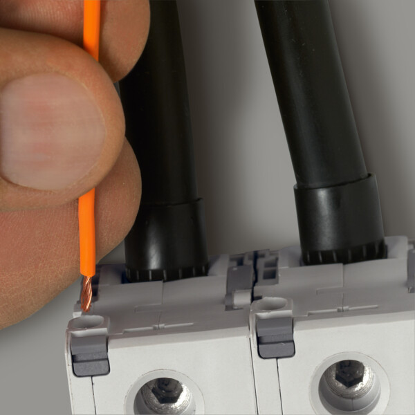 Disjoncteur dx³-vis/vis-4p-400v~-125a-25ka-courbe c-protect départ - Legrand - 409803