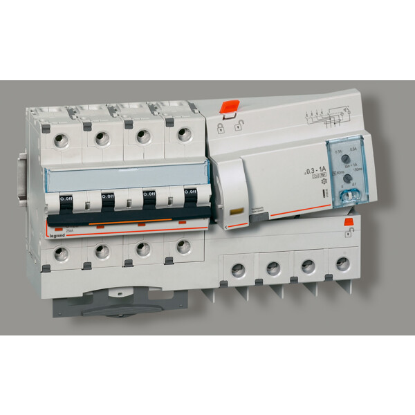Disjoncteur dx³-vis/vis-4p-400v~-125a-25ka-courbe c-protect départ - Legrand - 409803
