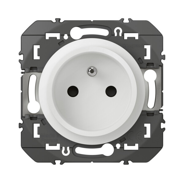 Prise de courant 2P+T blanc Legrand Dooxie easyréno faible profondeur 16A - Legrand - 600328