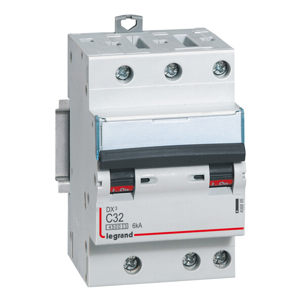 Disjoncteur dx³ 4500 - vis/vis - 3p - 400 v~ - 32a - 6ka - courbe c - départ - Legrand - 406895
