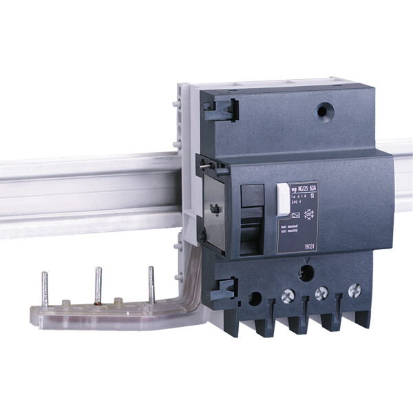 bloc differentiel Vigi NG125 63 A 3P 230 a 415 V 30 mA - Schneider Electric - 19002