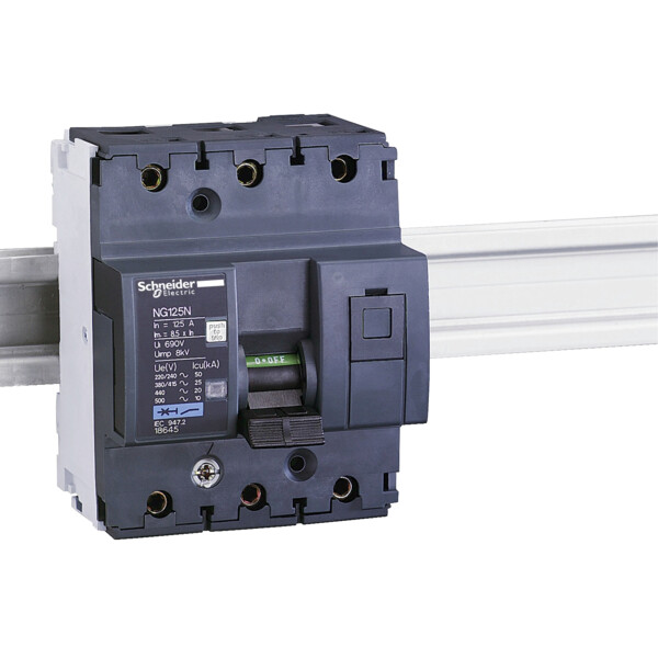 Schneider Electric Disjoncteur Modulaire Multi 9 Ng125N 3 Pôles 50 A Courbe C - Schneider Electric - 18638
