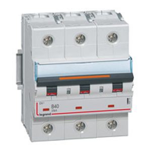 Tripolaire 400 v