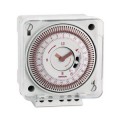 Horloge analogique Grasslin Tactic 171.1 220-240V 50Hz