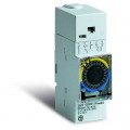 Interrupteur horaire electromécanique Perry Electric journalier avec réserve de charge 2 DIN 
