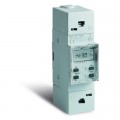 Perry Electric interrupteur horaire digital 24H modulaire