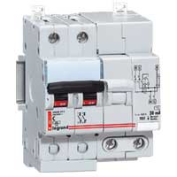 Disjoncteur différentiel monobloc DX 6000 -Lexic auto- 2P - 230/400 V~ - 32 A - type AC -300 mA