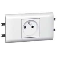 Prises Legrand Mosaic avec plaque et support pour DLP couv 65 - 2P+T - bornes auto