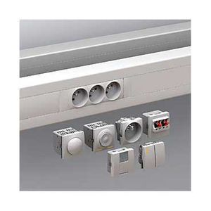 Schneider Electric Optiline 45 - Goulotte Pvc Blanc - 95 X 55 Mm - 6 X 2 M