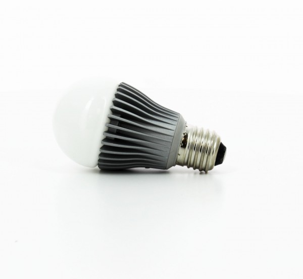 Ampoule LED E27 Philips Master LEDbulb 7-60W 2700K 806lm 