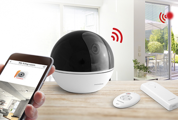 Pack sécurité caméra IP Thomson motorisée intérieur HD - LENS 200
