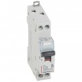 Disjoncteur dx³ 4500 - vis/vis - u+n 230v~ 32a - 6ka - courbe c - départ