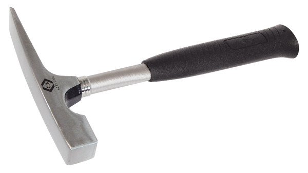 Marteau à briqueter chromé, manche gainé caoutchouc 824 g (poids total)