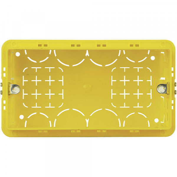 Boîte d’encastrement maçonnerie Bticino Livinglight 4 modules