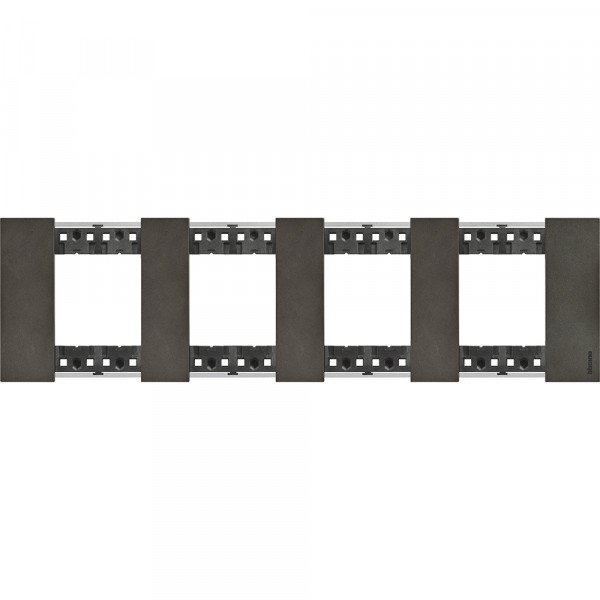 Plaque de finition Living Now Collection Les Noirs matière zamak 4x2 modules - finition Acier Space