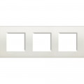 Plaque blanche Bticino Livinglight 3 postes 3x2 modules entraxe 71mm