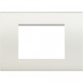 Plaque de Finition Rectangulaire Blanche 3 Modules LivingLight BTicino