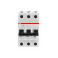 Disjoncteur s203m 3p 10a courbe k raccordement à vis - 15ka (3modules)