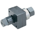 Emporte-pièce Klauke carré 450 x 450mm pour utilisation avec outil hydraulique.