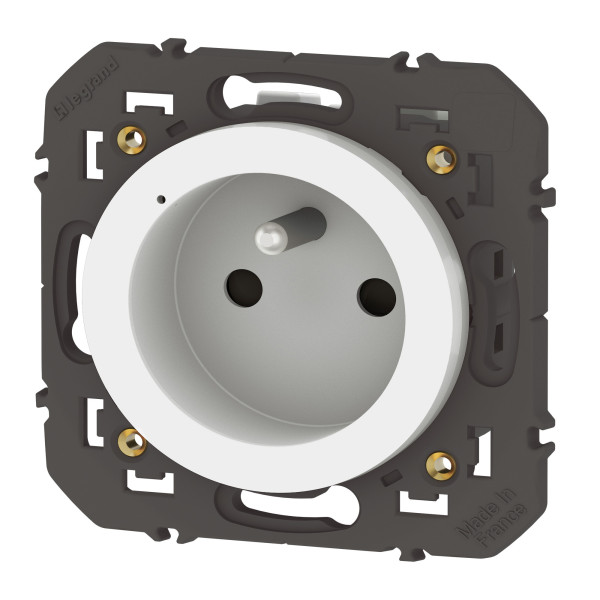 Prise de courant connectée Dooxie With Netatmo 16A avec suivi conso - Compatible Home + Control, blanc