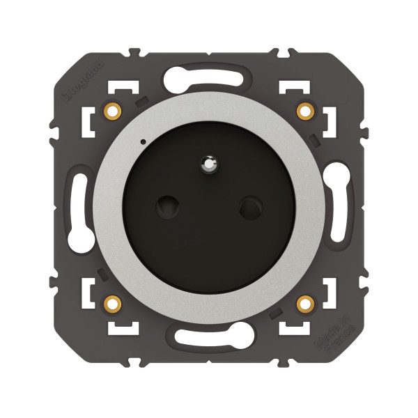 Prise de courant connectée Dooxie With Netatmo 16A avec suivi conso, effet alu, compatible Home + Control