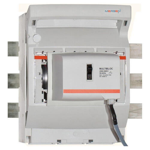 Multibloc 1.rst8 size 1 / 250a, 3-pole electromechanical fuse monit. installed