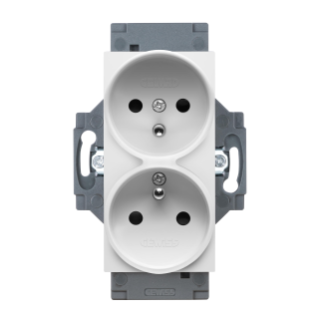 Prise double std francais 2p+t 16a blanc