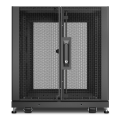 Netshelter sx - baie 19p avec panneaux - 12u - 600x900x658mm - noir